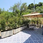 Paoma Bed & Breakfast 4*
