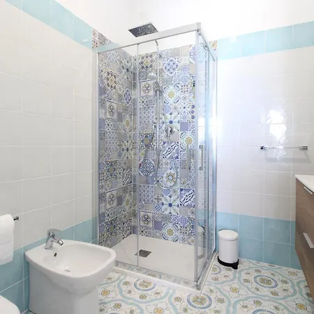 Bed & Breakfast Paoma 4*