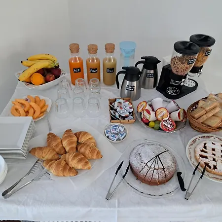 Paoma Bed and breakfast