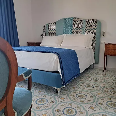 Bed and breakfast Paoma 4*