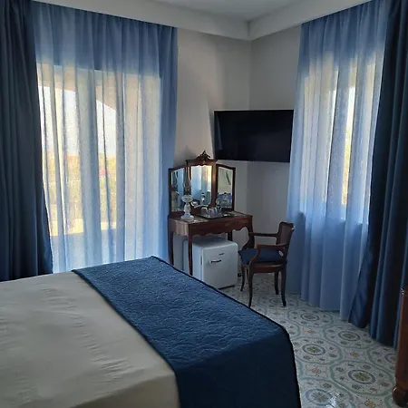 Paoma Bed and breakfast