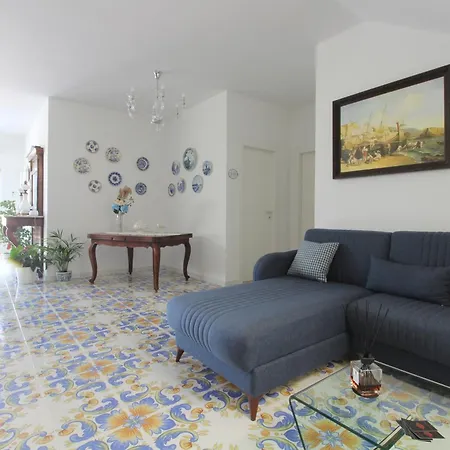 Bed & Breakfast Paoma 4*