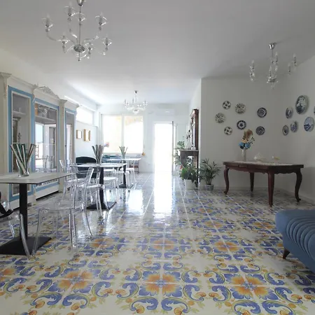 Paoma Bed and breakfast